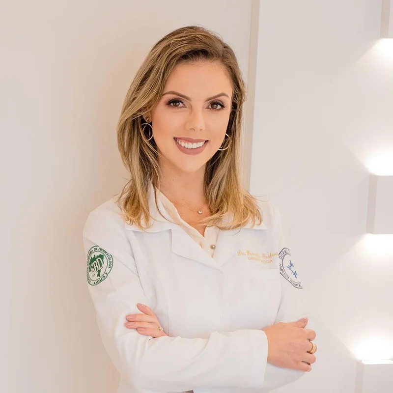 Foto de Dra. Fernanda Bassanessi — Psoríase Brasil